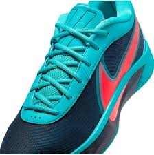 Giannis Freak 6 Liam Maverick